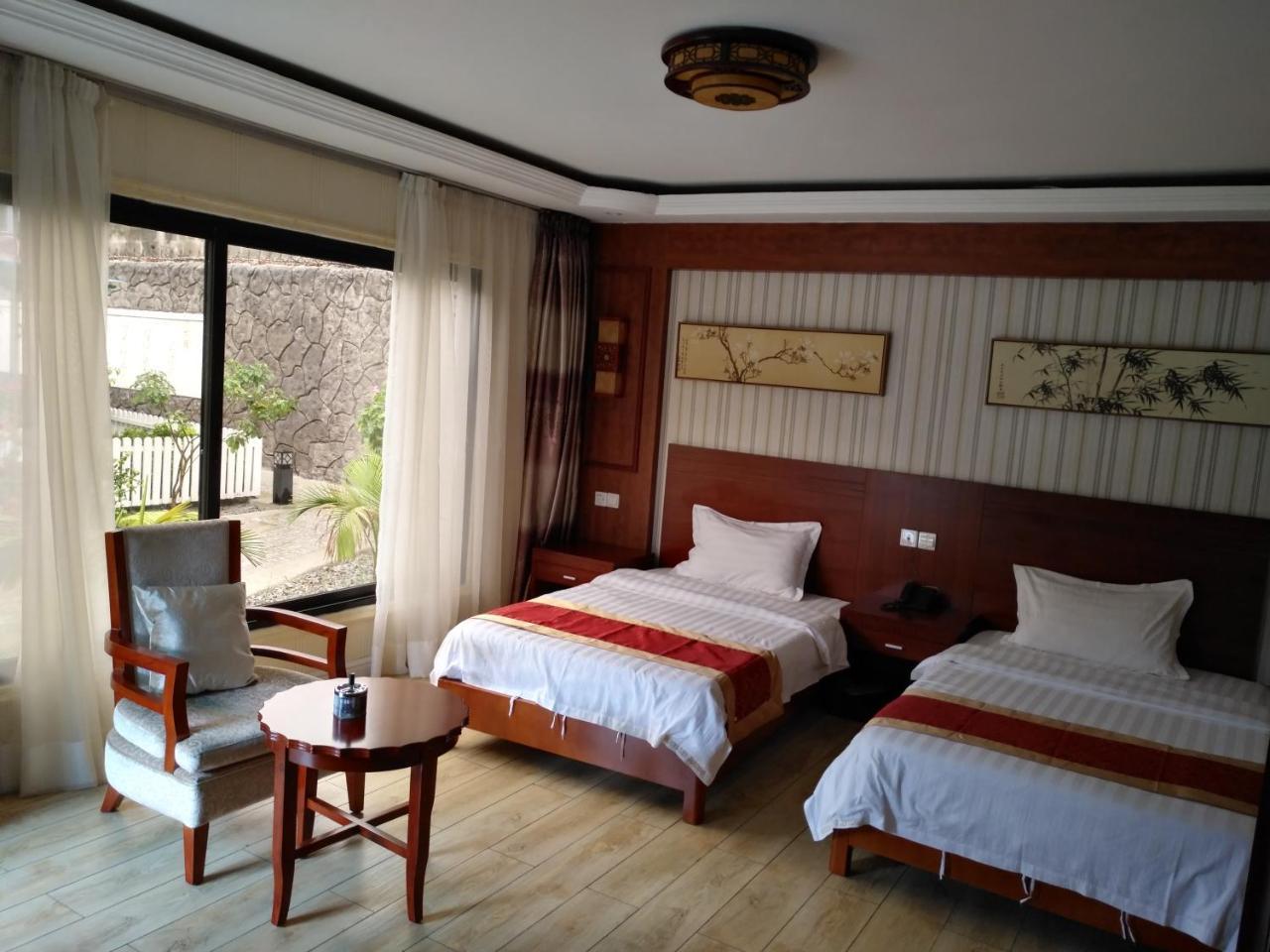 Hotel Des Jardins Абіджан Екстер'єр фото