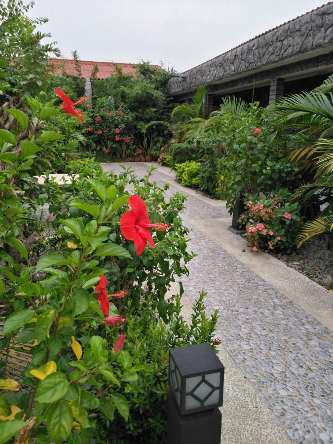 Hotel Des Jardins Абіджан Екстер'єр фото